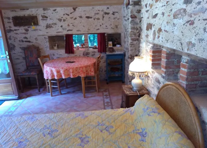 Le Poulailler Hébergement de vacances *